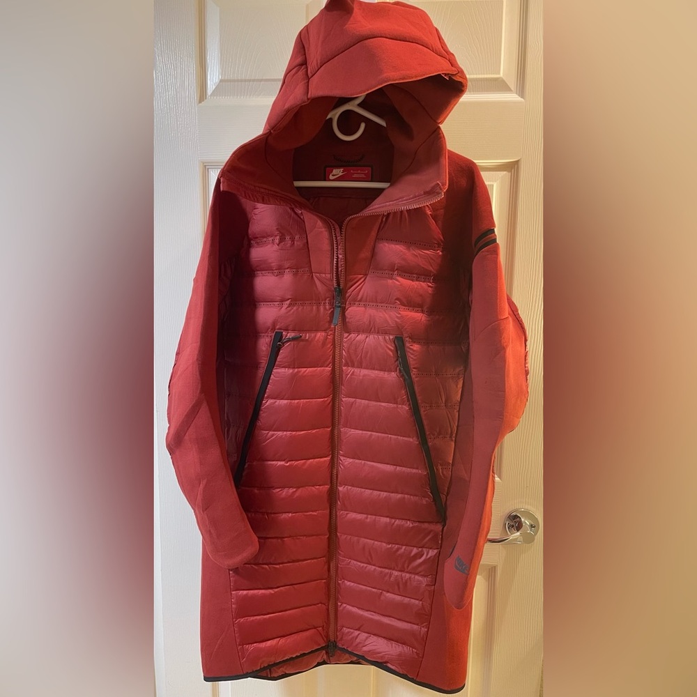 Nike Sportswear Tech Fleece AeroLoft Men's M Down Jacket Color Rust
